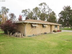  W Quince Ave, Hermiston OR