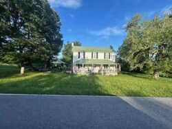 Pre-foreclosure in  WILKESBORO HWY Statesville, NC 28625