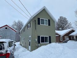  Mcalpine St, Lyons Falls NY