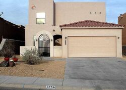 Pre-foreclosure in  Calle Arriba Las Cruces, NM 88012