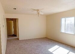  E 13th St, Farmington NM