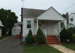 Pre-foreclosure in  MILDRED AVE Linden, NJ 07036