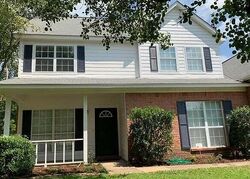 Pre-foreclosure in  Windsor Cv Horn Lake, MS 38637