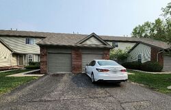  Palmer Dr, Pontiac MI