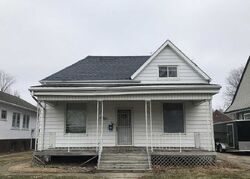 Pre-foreclosure in  W Callender Ave Peoria, IL 61606
