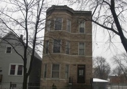 Pre-foreclosure in  W 53RD ST Chicago, IL 60609