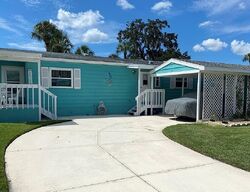 Pre-foreclosure Listing in Quail Ct ELLENTON, FL 34222