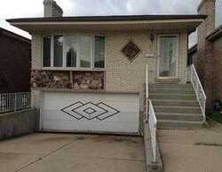 Pre-foreclosure in  WESLEY TER Schiller Park, IL 60176