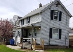 Pre-foreclosure in  Gilman St Hartford, CT 06114