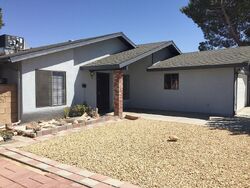  Rome Beauty Dr, California City CA