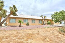 Pre-foreclosure in  Muscatel Rd Phelan, CA 92371