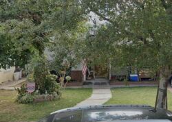 Pre-foreclosure in  Montrose Ave La Crescenta, CA 91214