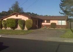 Pre-foreclosure in  Collins Ave Pinole, CA 94564