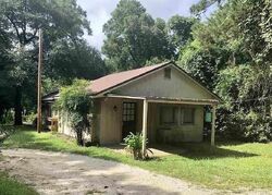 Pre-foreclosure in  Mckenzie Rd Fairhope, AL 36532