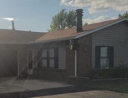  W Choctaw Dr, London OH