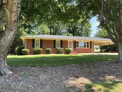 Pre-foreclosure in  BROOKWOOD DR Salisbury, NC 28146