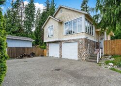 Pre-foreclosure in  W MUKILTEO BLVD Everett, WA 98203