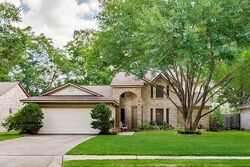 Pre-foreclosure in  Hideaway Park Dr Cypress, TX 77429