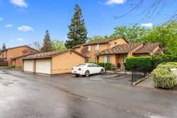 Pre-foreclosure in  ELMO LOOP APT C Modesto, CA 95356