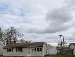 Pre-foreclosure in  W Ford Ave Lima, OH 45801