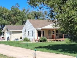 Pre-foreclosure in  9th Ln Ne Fairfield, MT 59436