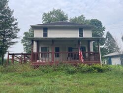 Pre-foreclosure in  N Pease Rd Vermontville, MI 49096