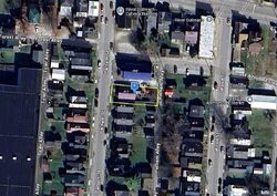 Pre-foreclosure in  Pelham St Maysville, KY 41056