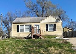  S 52nd St, Kansas City KS