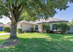 Pre-foreclosure in  Star Leaf Ct Jacksonville, FL 32210