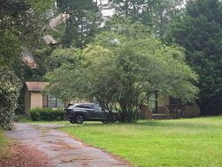 Pre-foreclosure in  Namon Wallace Rd Cumming, GA 30028