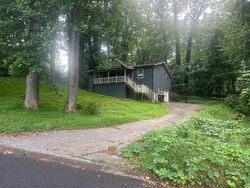 Pre-foreclosure in  Montpelier Dr Sw Mableton, GA 30126