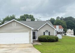 Pre-foreclosure in  Deann Dr Ellenwood, GA 30294