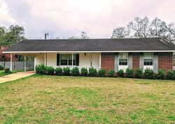  Meadowbrook Dr, Blakely GA