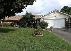 Pre-foreclosure in  Meadow View Dr Trinity, AL 35673