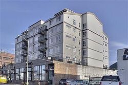 Pre-foreclosure in  31ST AVE NE  Seattle, WA 98125