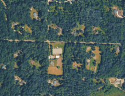 Pre-foreclosure in  Ne Country Woods Ln Kingston, WA 98346