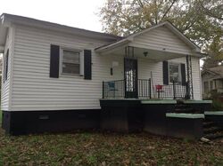 Pre-foreclosure Listing in S Rutherford St BLACKSBURG, SC 29702