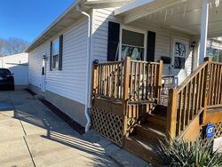 Pre-foreclosure in  Hobart Ave Akron, OH 44306
