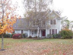  Presidential Dr, Kinderhook NY