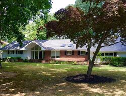 Pre-foreclosure in  Greenbrier Rd Oakhurst, NJ 07755