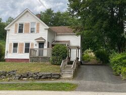 Pre-foreclosure in  Dexter St Orange, MA 01364