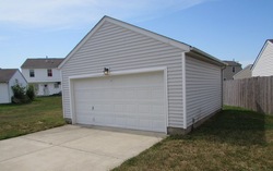 Pre-foreclosure in  HUNTERS CREEK BLVD Louisville, KY 40258