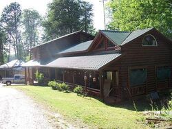 Pre-foreclosure in  Mount Shores Cir Gainesville, GA 30506