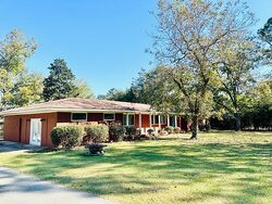  W Roanoke Drive Ext, Fitzgerald GA