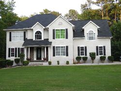 Pre-foreclosure in  Crossing Dr Stockbridge, GA 30281