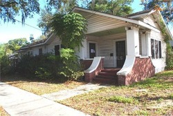 Pre-foreclosure in  E PRINCETON ST Orlando, FL 32804