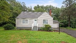 Pre-foreclosure in  Forestville Ave Plainville, CT 06062