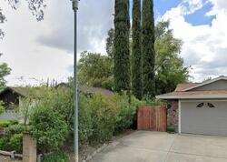 Pre-foreclosure in  Lakewood Way Orangevale, CA 95662