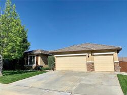 Pre-foreclosure in  Willow Moon Way Beaumont, CA 92223