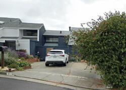 Pre-foreclosure in  Via Recodo Mill Valley, CA 94941